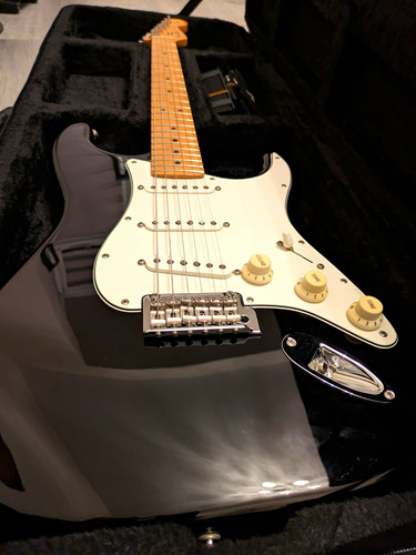 Fender mim stratocaster - fender,