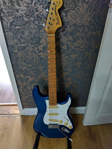 Fender stratocaster blue solid - fender,