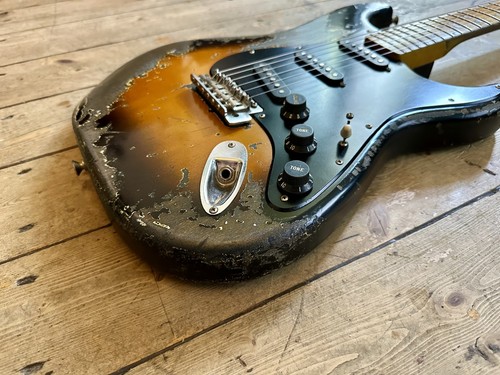 Fender mim stratocaster - mim,