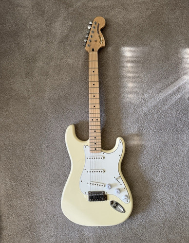 Squier stratocaster white - squier,
