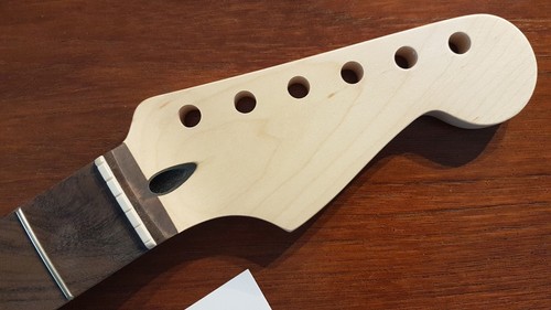 New fender stratocaster - new,