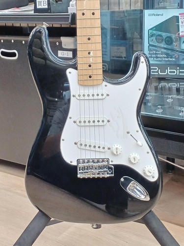 Fender japan stratocaster - japan],